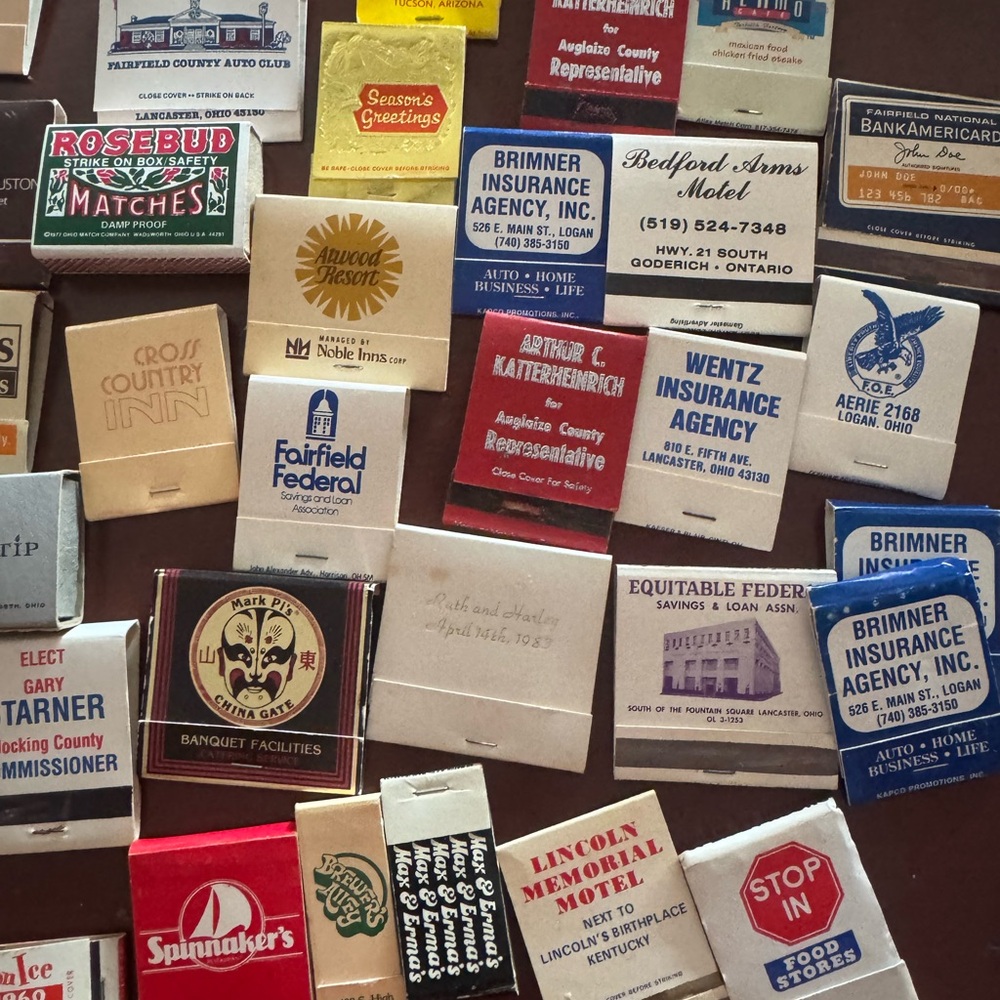 Colorful Matchbook Collection - Picture 4 of 10